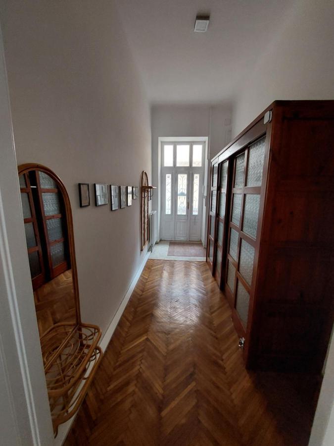 Appartement Szenes-House Apartman à Budapest Extérieur photo